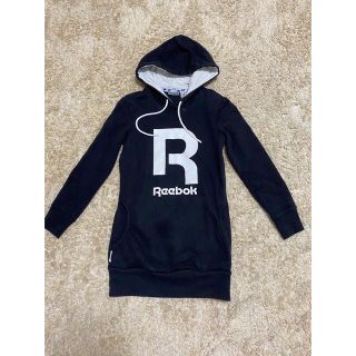 リーボック(Reebok)のREEBOOK パーカー(パーカー)