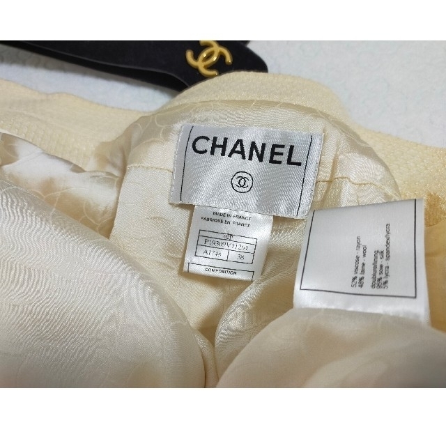 最終値下げ！CHANEL ブルゾン 38 美品