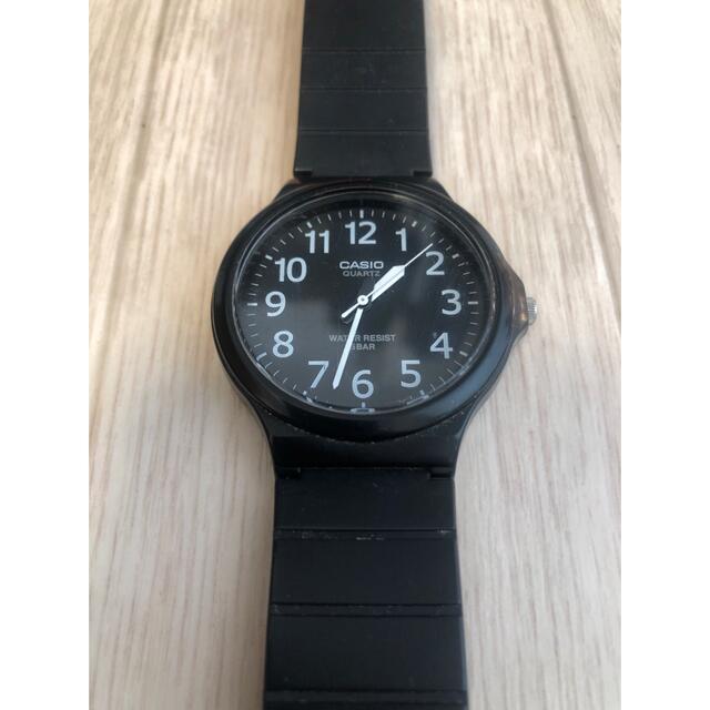 CASIO(カシオ)のCASIO カシオ腕時計　チープカシオ大きめ　ブラック×ホワイト メンズの時計(腕時計(アナログ))の商品写真