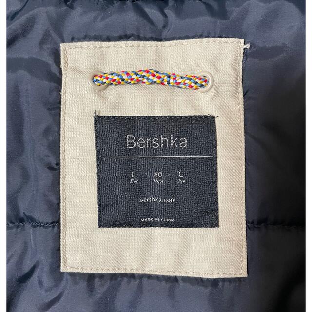 Bershka(ベルシュカ)のBershka ジャケット Lサイズ メンズのジャケット/アウター(ナイロンジャケット)の商品写真