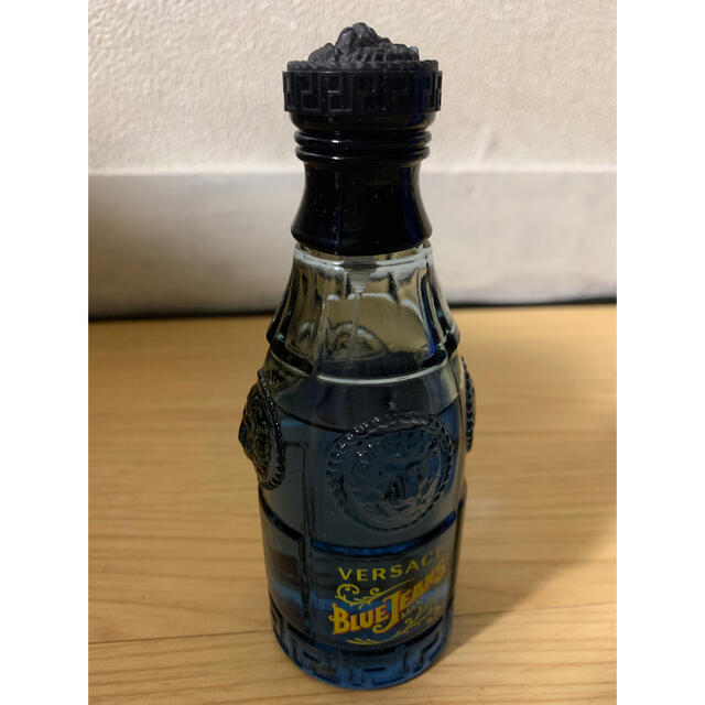 VERSACE(ヴェルサーチ)のブル－ジ－ンズET 75ml コスメ/美容の香水(香水(男性用))の商品写真