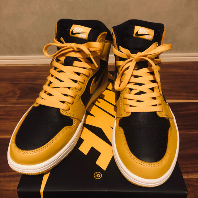 NIKE AIRJORDAN1 RETRO HIGH OG POLLEN27.5