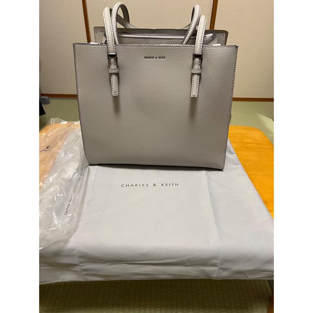 CHARLES &KEITH クラシックダブルハンドル トートバッグ - トートバッグ