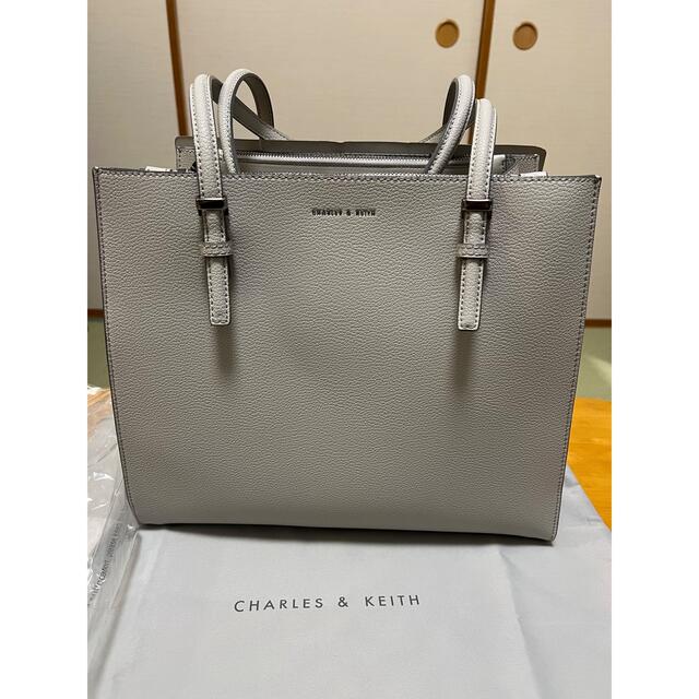 CHARLES &KEITH クラシックダブルハンドル トートバッグ - トートバッグ