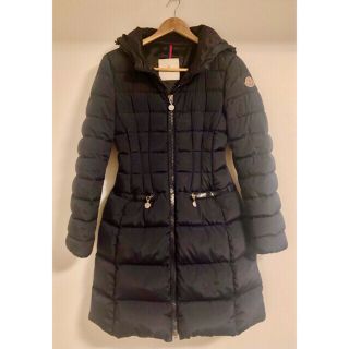 モンクレール(MONCLER)のAラインダウンコート(ダウンコート)