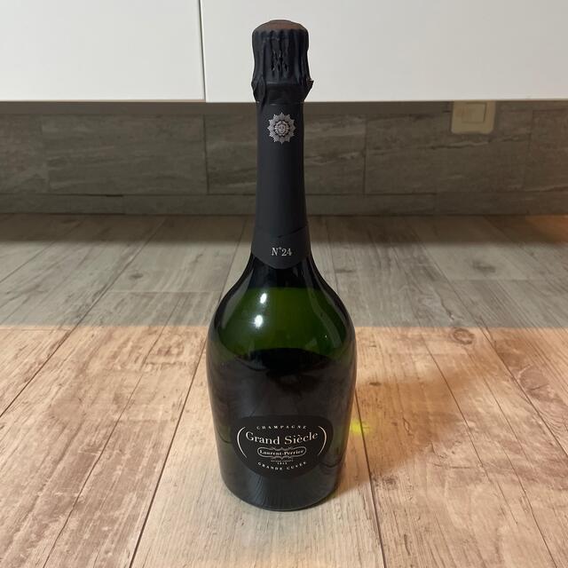 ローラン・ペリエ グランシエクルNO.24 未開栓 サントリー シャンパン/スパークリングワイン