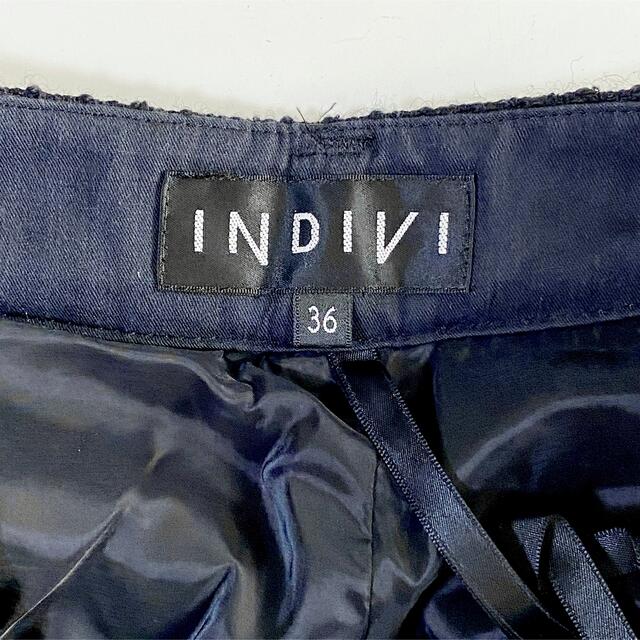 INDIVI(インディヴィ)のINDIVI  インディヴィ　サイズ36  黒　ハーフパンツ  rym レディースのパンツ(ハーフパンツ)の商品写真