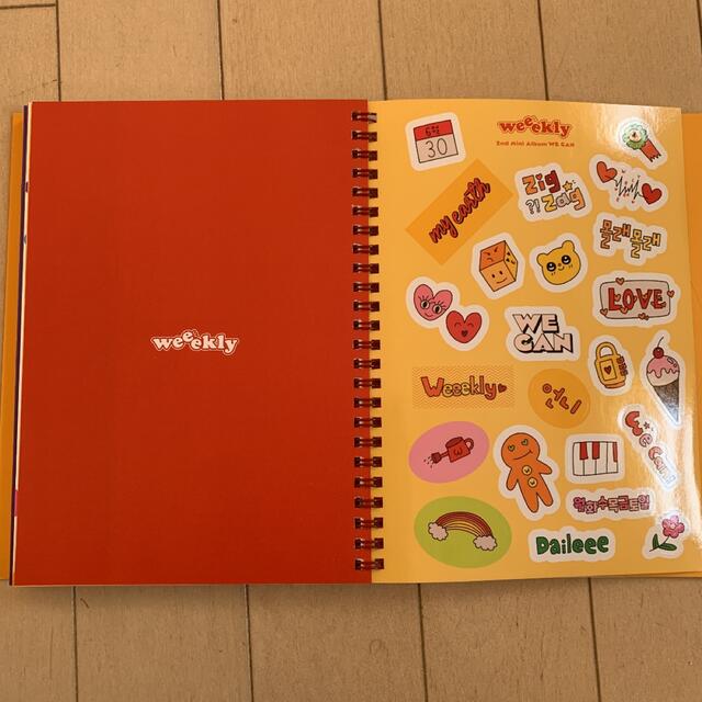 Weeekly CD + トレカ付き エンタメ/ホビーのCD(K-POP/アジア)の商品写真