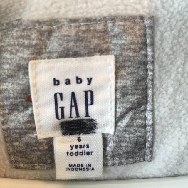 GAP(ギャップ)の[baby GAP] キッズジャケット　5y グレー×ピンク星柄 キッズ/ベビー/マタニティのキッズ服女の子用(90cm~)(コート)の商品写真