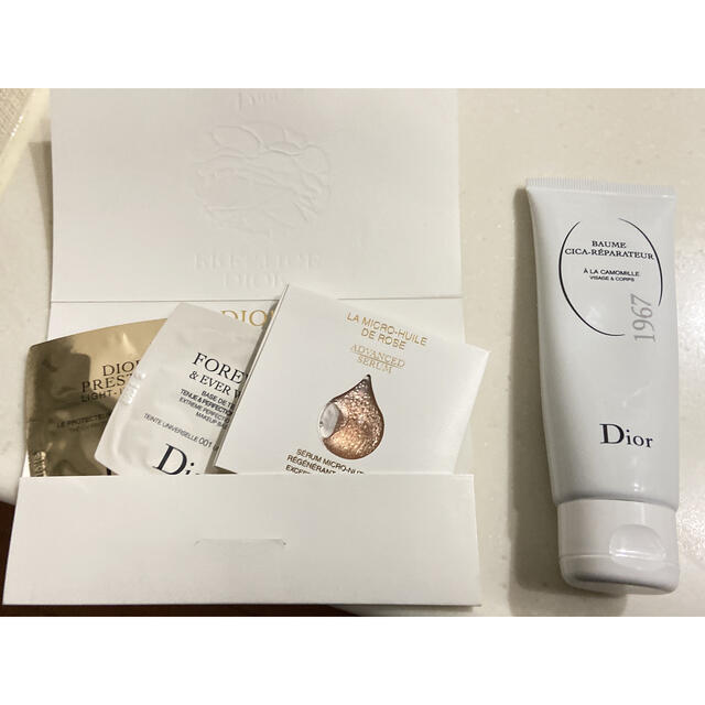 Dior(ディオール)のDior ディオール  シカバーム　新品未使用　サンプル付き コスメ/美容のスキンケア/基礎化粧品(フェイスクリーム)の商品写真