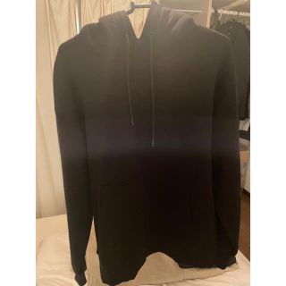 ザラ(ZARA)のZARA パーカー　ブラック　Lサイズ(パーカー)