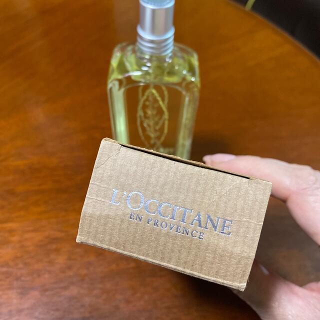 L'OCCITANE(ロクシタン)のロクシタン　ヴァーベナ　オーデトワレ　100ml コスメ/美容の香水(ユニセックス)の商品写真