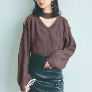 チョーカーデザインニットトップス
