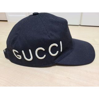 グッチ(Gucci)の【美品/正規品】GUCCI LOVED ベースボールキャップ 刺繍 ロゴ(キャップ)