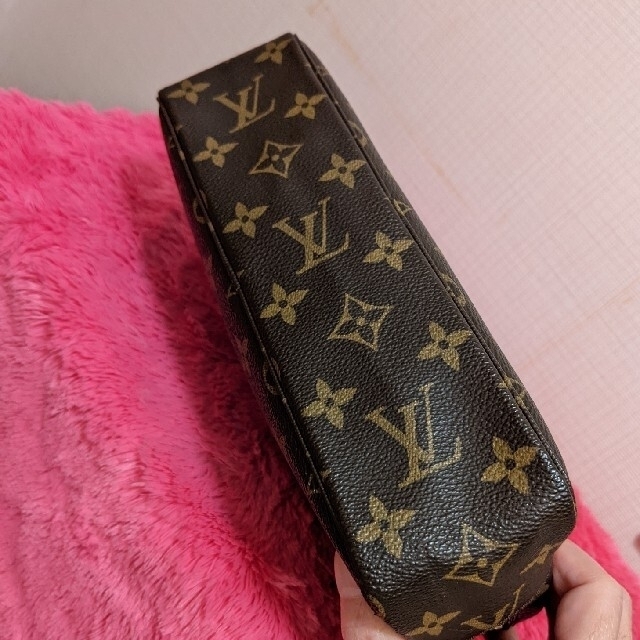 LOUIS VUITTON(ルイヴィトン)の美品❣️ルイヴィトン トゥルーストワレット23 コスメ/美容のコスメ/美容 その他(その他)の商品写真