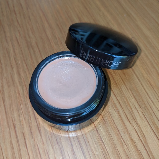 laura mercier(ローラメルシエ)の【最終価格】ローラメルシエ　シークレットコンシーラー２ コスメ/美容のベースメイク/化粧品(コンシーラー)の商品写真