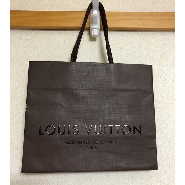 LOUIS VUITTON - プレゼント必須アイテム【LOUIS VUITTON】非売品ショップ袋の通販 by うなぎみやげ's shop