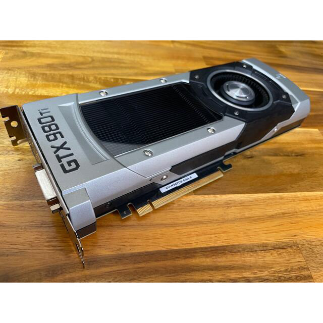 NVIDIA GeForce GTX 980Ti 6GB リファレンスモデル