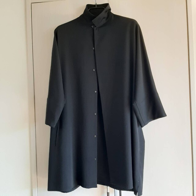 Yohji Yamamoto(ヨウジヤマモト)の美品ヨウジヤマモト+NOIR コート レディースのジャケット/アウター(その他)の商品写真