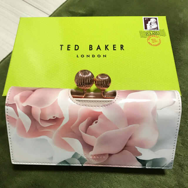 TedBaker  IDELLA ローズプリント 長財布