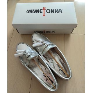 ミネトンカ(Minnetonka)のミネトンカ　MINNETONKA　シューズ未使用品です(スリッポン/モカシン)