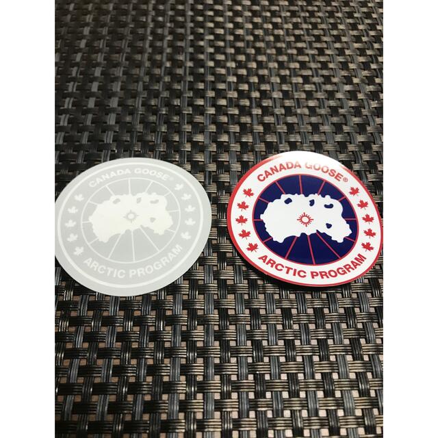 CANADA GOOSE(カナダグース)のCANADA GOOSE カナダグース  非売品ステッカー2枚セット メンズのジャケット/アウター(ダウンジャケット)の商品写真