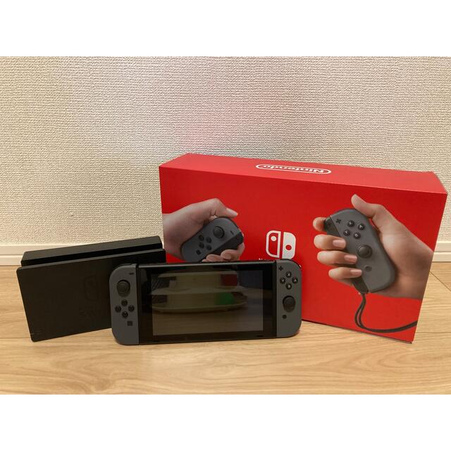 値下げ【超美品】NintendoSwitch本体☆すぐ遊べる人気カセット付！