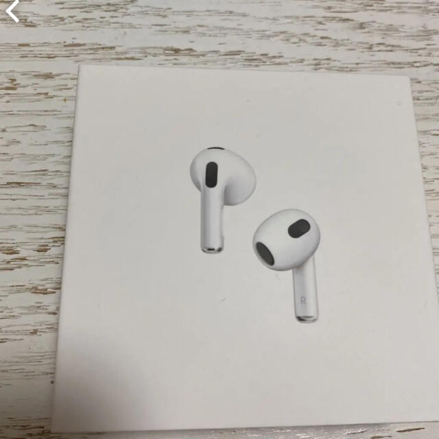 Apple AirPods 第三世代