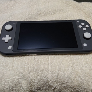 ニンテンドースイッチ(Nintendo Switch)のニンテンドースイッチライト 北米版 本体のみ(携帯用ゲーム機本体)