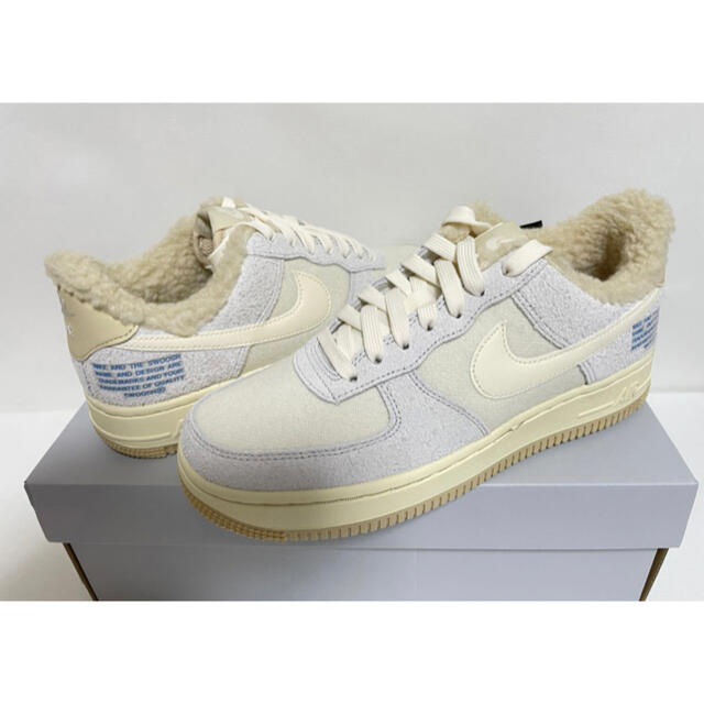 【新品】24.5㎝　NIKE WMNS AIR FORCE 1 ’07 LV8