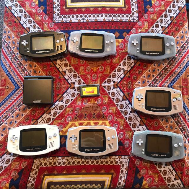 NINTENDO GAMEBOY ADVANCE / SP 本体のみ8つセット携帯用ゲーム機本体