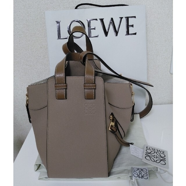 ハンドバッグ【超美品】LOEWE　ロエベ　ハンモック　スモール　サンドミンク