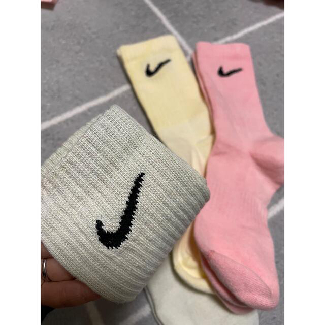 NIKE(ナイキ)の染めソックス　NIKE靴下　3足セット レディースのレッグウェア(ソックス)の商品写真