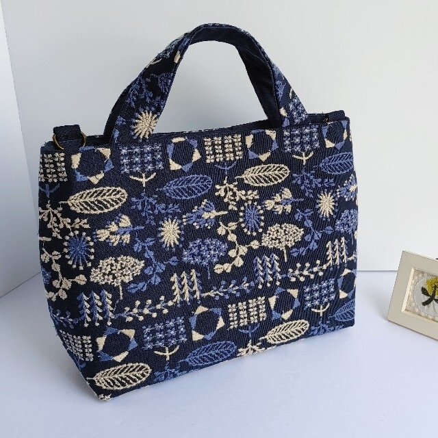 mina perhonen(ミナペルホネン)の点と線模様製作所　yasou　2wayパニーニ風 刺繍生地 ハンドメイドのファッション小物(バッグ)の商品写真