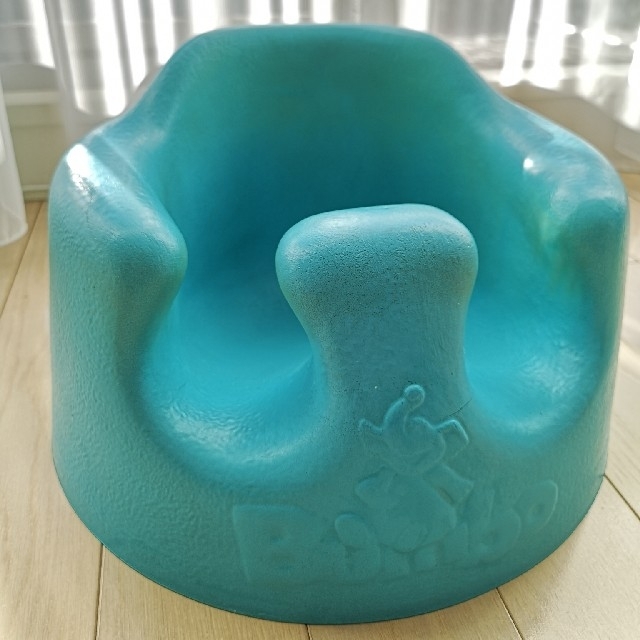 Bumbo(バンボ)のバンボ　ベビーソファー キッズ/ベビー/マタニティのキッズ/ベビー/マタニティ その他(その他)の商品写真