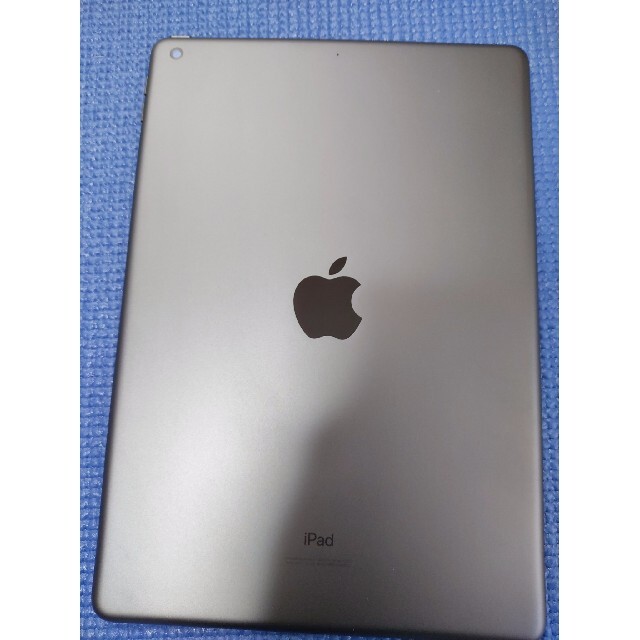 Apple iPad 第8世代 128GB Wi-Fiモデル 3