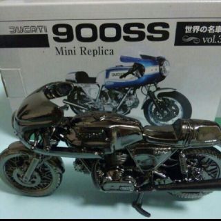 ドゥカティ(Ducati)のDUCATI900SS レプリカ(模型/プラモデル)