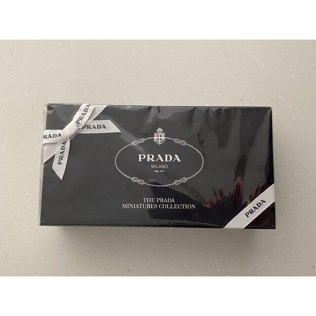 PRADA  MINIATURES COLLECTION 香水セット