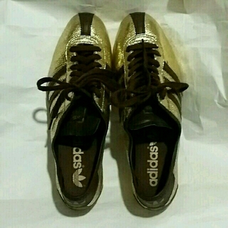 アディダス(adidas)の『ポンタ様専用』adidas　アディダス　OKAPI　gold×brown(スニーカー)