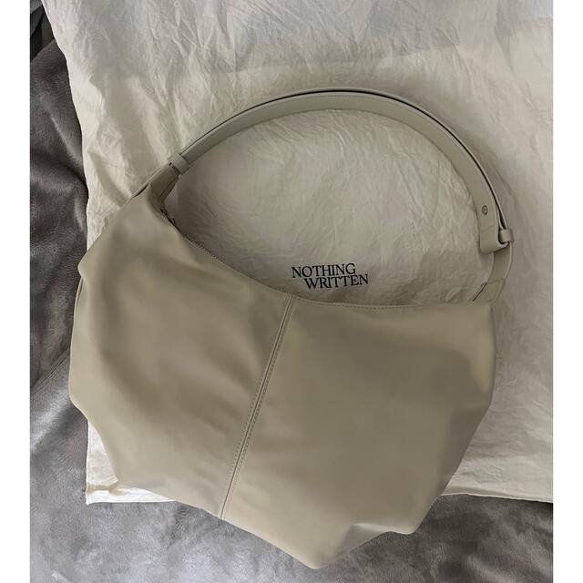 COS(コス)のnothing written HT nylon shoulder bag レディースのバッグ(ショルダーバッグ)の商品写真