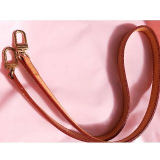 ルイヴィトン(LOUIS VUITTON)の専用です。ルイヴィトン　バッグ　ストラップのみ(ショルダーバッグ)