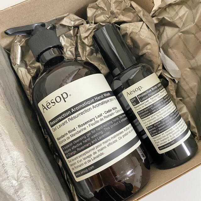 【新品未使用】Aesop レスレクションハンドウォッシュ ボディローション