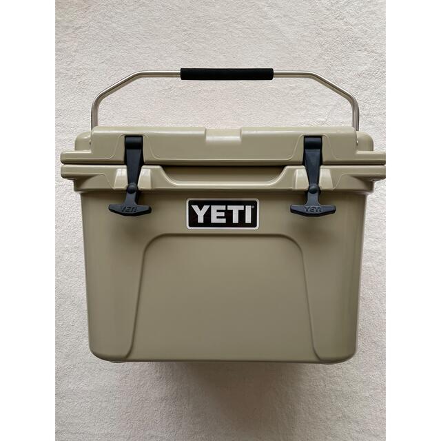 Snow Peak(スノーピーク)の【nawatoshi様】専用　YETI ROADIE20 A&F ローディ20  スポーツ/アウトドアのアウトドア(その他)の商品写真