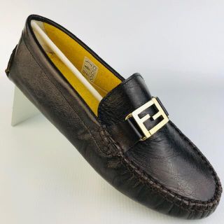 フェンディ(FENDI)の極美品★FENDI★FFロゴ金具 ドライビングシューズ ローファー(37.5)(ローファー/革靴)