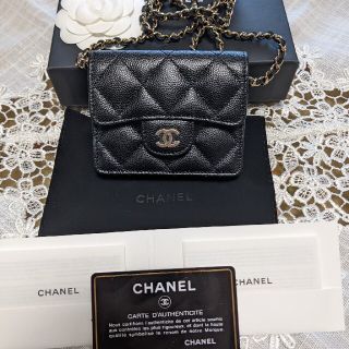 CHANEL キャビアスキンミニウォレット