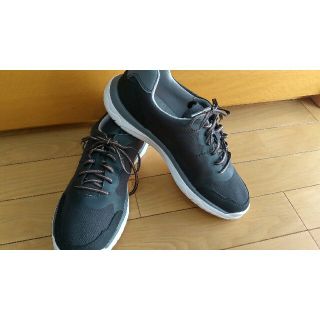 Clarks - 新品大人気クラークススニーカー靴JP25.5センチ