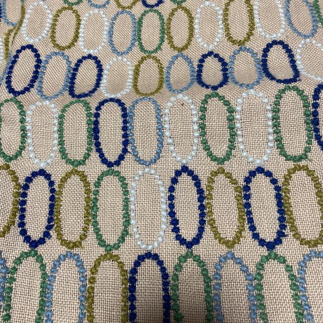 無料 857. ミナペルホネン tarte 刺繍生地 はぎれ ピンクベージュ