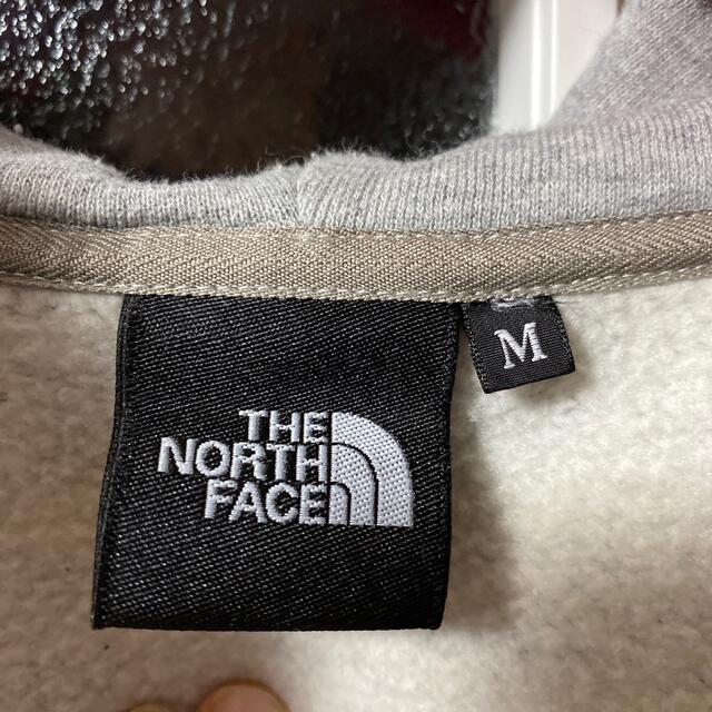 THE NORTH FACE(ザノースフェイス)のノースフェイス　Ⓜ️ パーカー　グレー メンズのトップス(パーカー)の商品写真