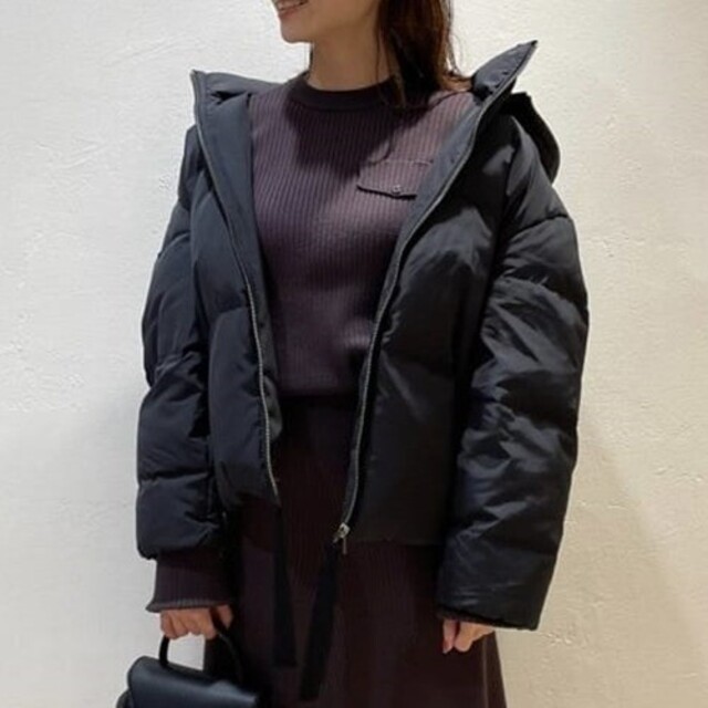 Mila Owen(ミラオーウェン)の西川アップサイクルダウンショート　サイズ1   ブラック レディースのジャケット/アウター(ダウンジャケット)の商品写真