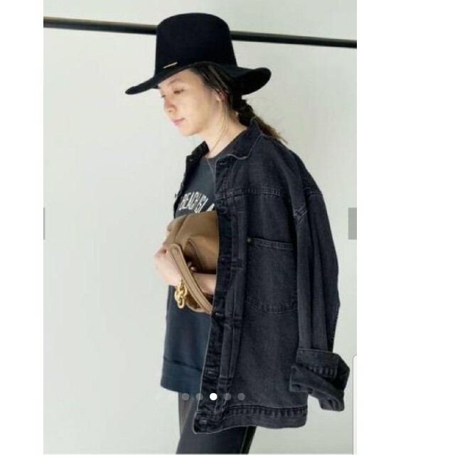 L'Appartement DEUXIEME CLASSE(アパルトモンドゥーズィエムクラス)のL'Appartement 　STAMMBAUM  DENIM JACKET レディースのジャケット/アウター(Gジャン/デニムジャケット)の商品写真